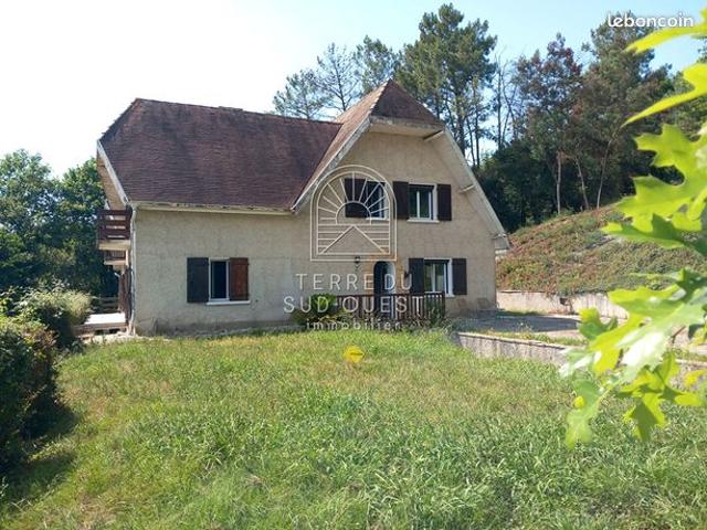 Maison 7 pièces 234 m²