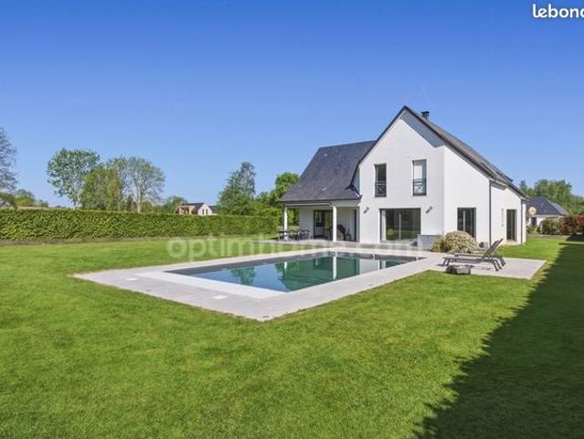 Maison 7 pièces 234 m²