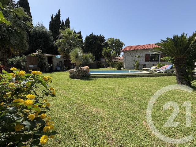 Maison 7 pièces 234 m²