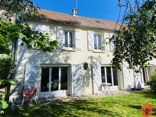 Maison 7 pièces 235 m²