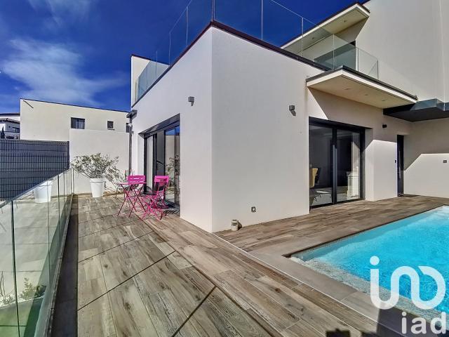 Maison 7 pièces 235 m²