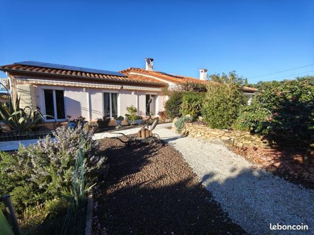 Maison 7 pièces 235 m²