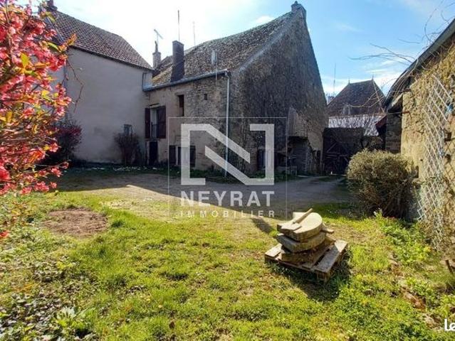 Maison 7 pièces 236 m²