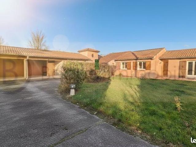 Maison 7 pièces 237 m²