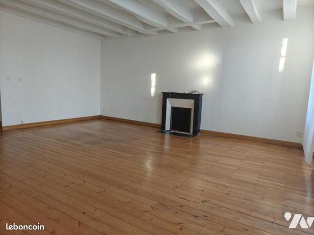 Maison 7 pièces 238 m²