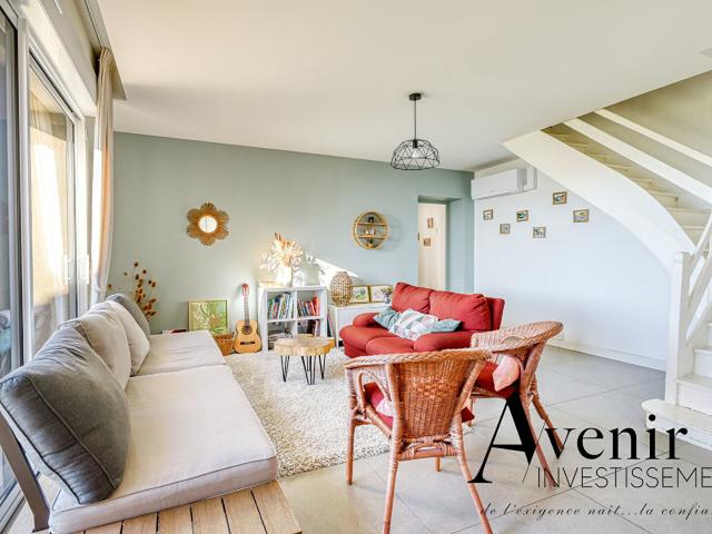 Maison 7 pièces 238 m²