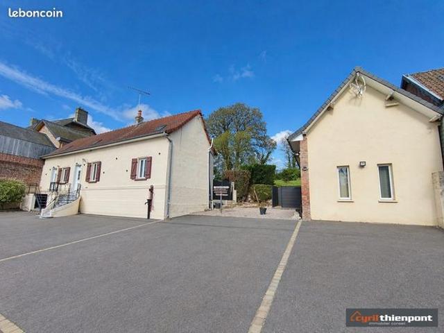 Maison 7 pièces 230 m²