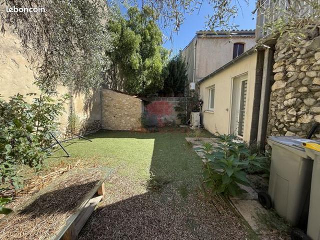 Maison 7 pièces 230 m²