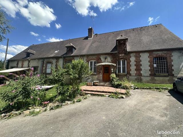 Maison 7 pièces 230 m²