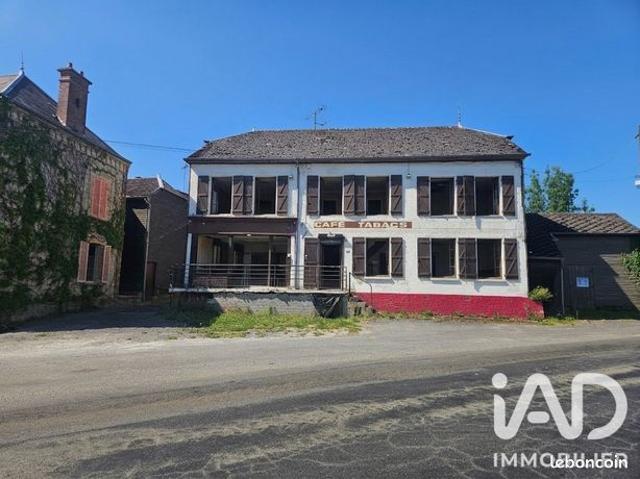 Maison 7 pièces 230 m²
