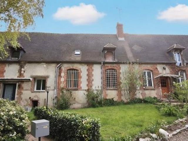 Maison 7 pièces 230 m²
