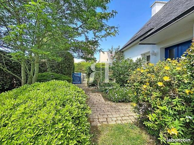 Maison 7 pièces 230 m²
