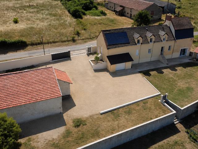 Maison 7 pièces 230 m²