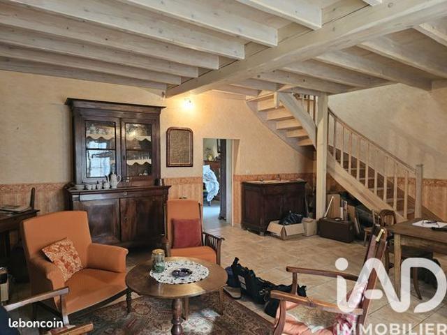 Maison 7 pièces 230 m²