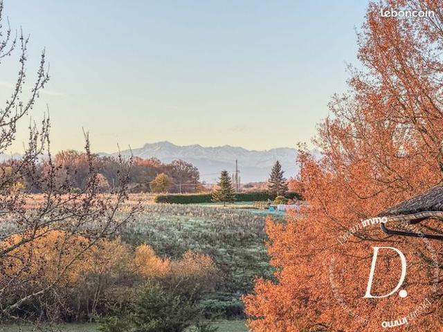 Maison 7 pièces 230 m²