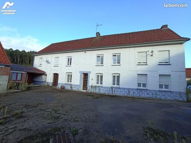 Maison 7 pièces 230 m²