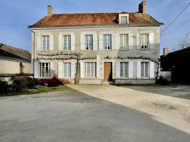 Maison 7 pièces 230 m²