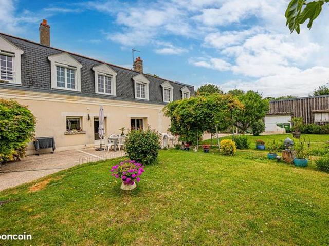 Maison 7 pièces 230 m²