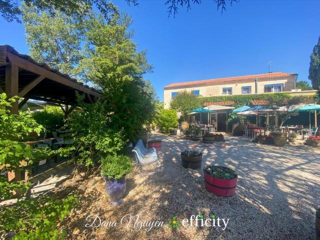 Maison 7 pièces 230 m²