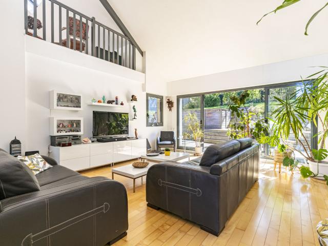 Maison 7 pièces 230 m²