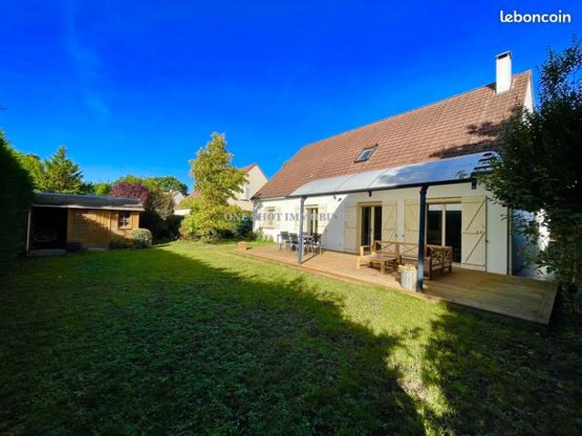Maison 7 pièces 231 m²