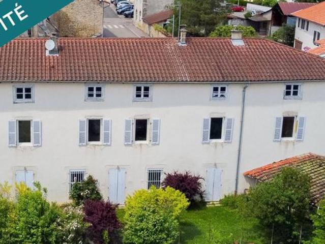 Maison 7 pièces 231 m²