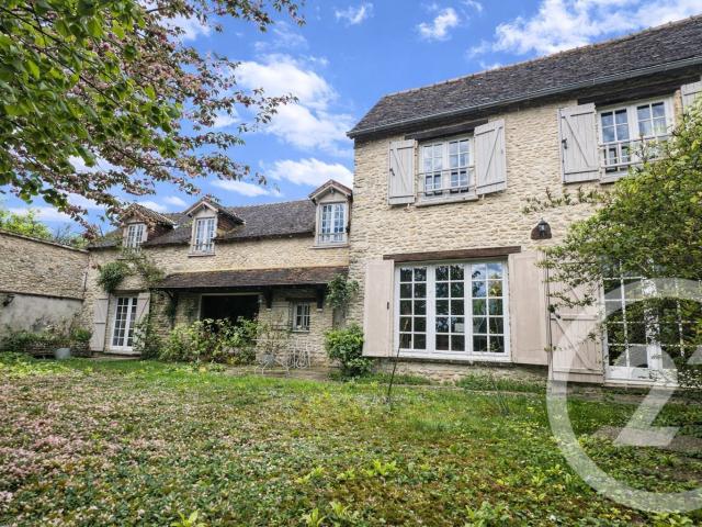Maison 7 pièces 231 m²
