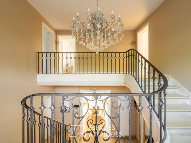 Maison 7 pièces 231 m²