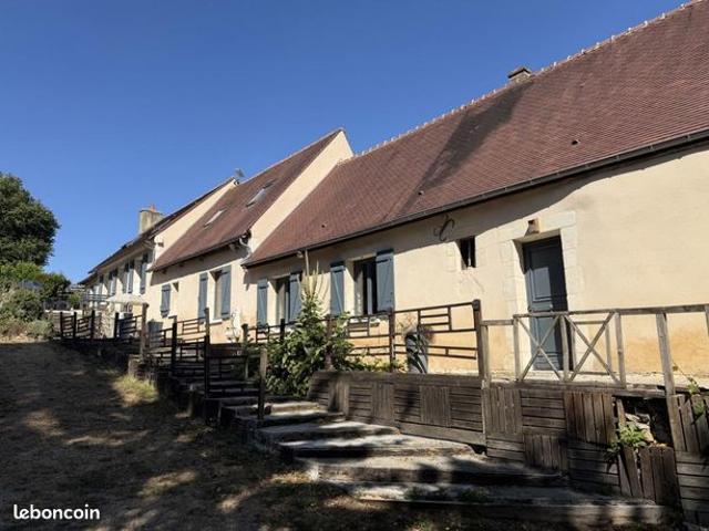 Maison 7 pièces 232 m²