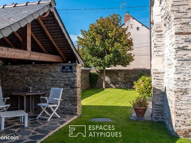Maison 7 pièces 232 m²
