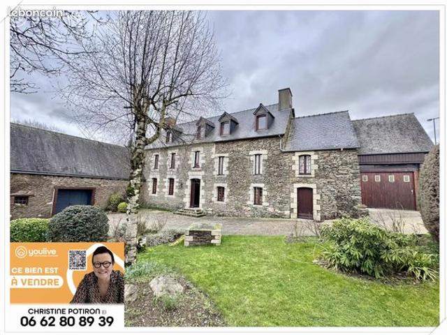 Maison 7 pièces 233 m²