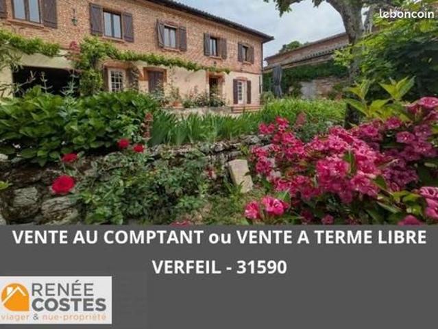 Maison 7 pièces 233 m²