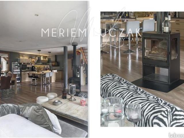 Maison 7 pièces 244 m²
