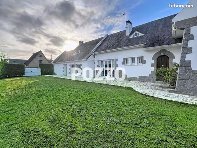 Maison 7 pièces 244 m²