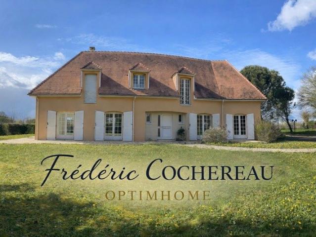 Maison 7 pièces 245 m²