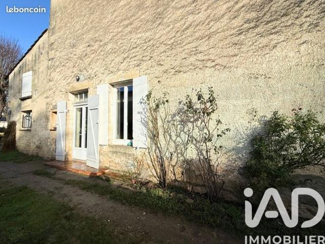 Maison 7 pièces 245 m²