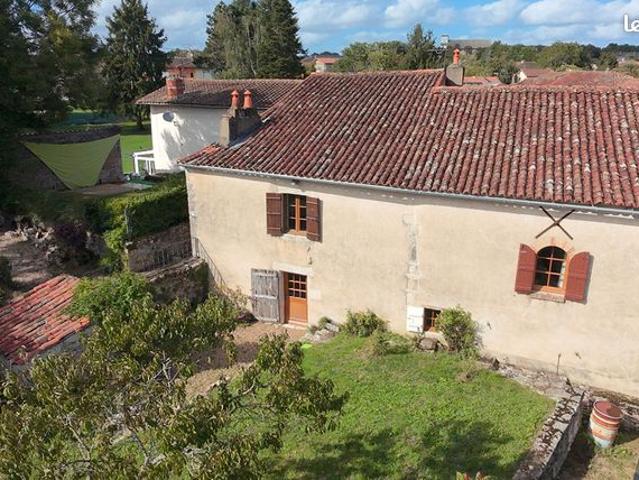 Maison 7 pièces 245 m²