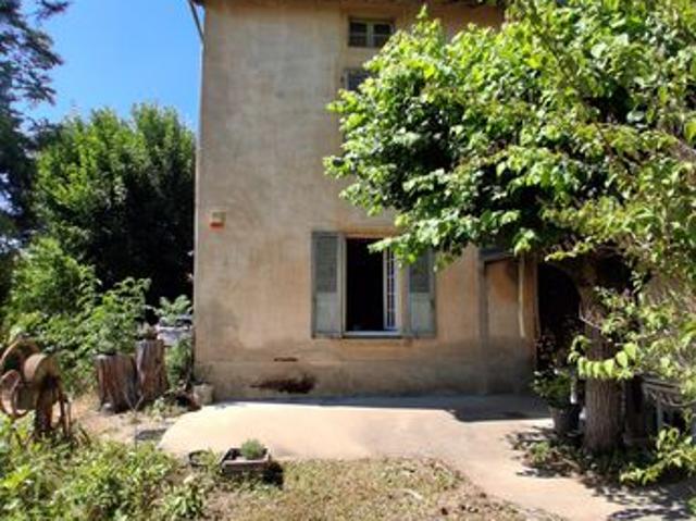 Maison 7 pièces 245 m²
