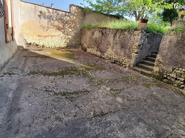 Maison 7 pièces 245 m²