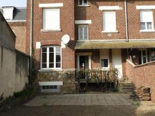Maison 7 pièces 245 m²