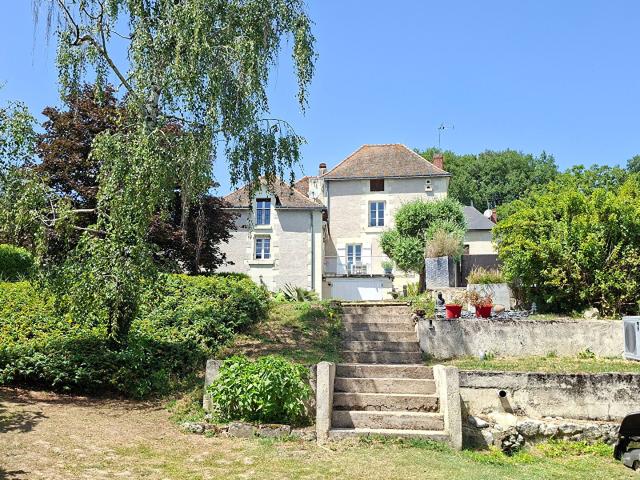 Maison 7 pièces 246 m²