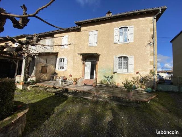 Propriété 7 pièces 247 m²
