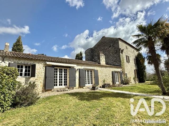 Maison 7 pièces 247 m²