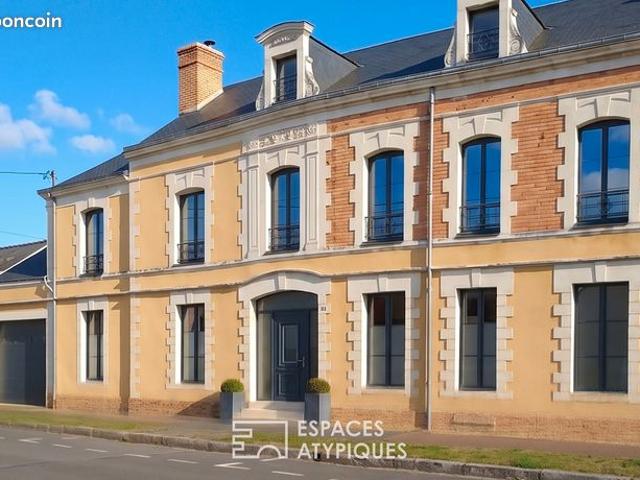 Maison 7 pièces 248 m²
