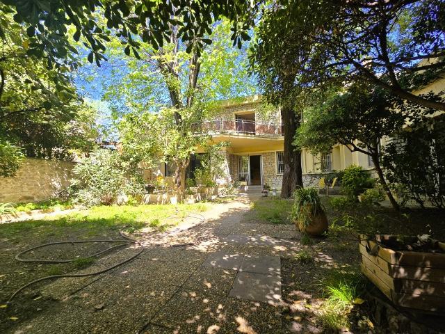 Maison 7 pièces 249 m²