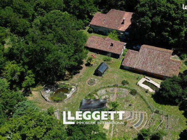 Maison 7 pièces 249 m²