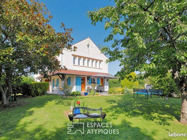 Maison 7 pièces 249 m²