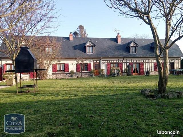 Maison 7 pièces 249 m²