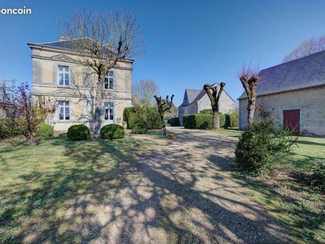 Maison 7 pièces 240 m²