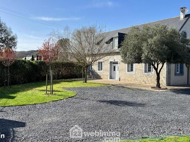 Maison 7 pièces 240 m²